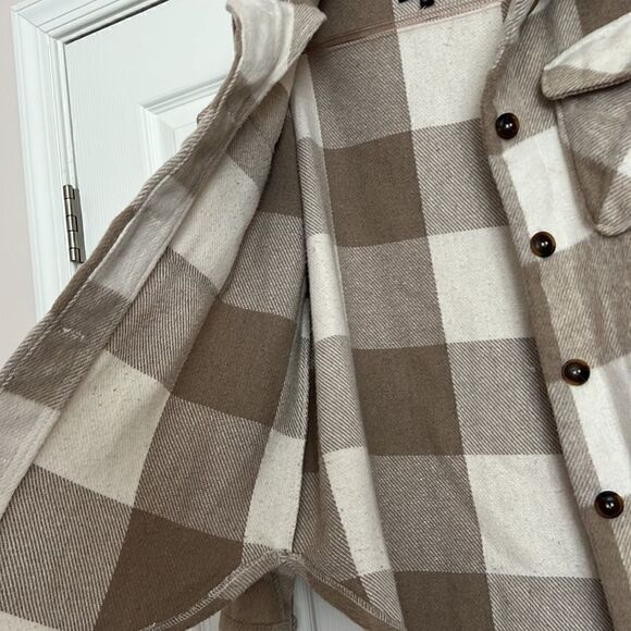 PINK BLUSH  Shacket - Picture 3 of 9